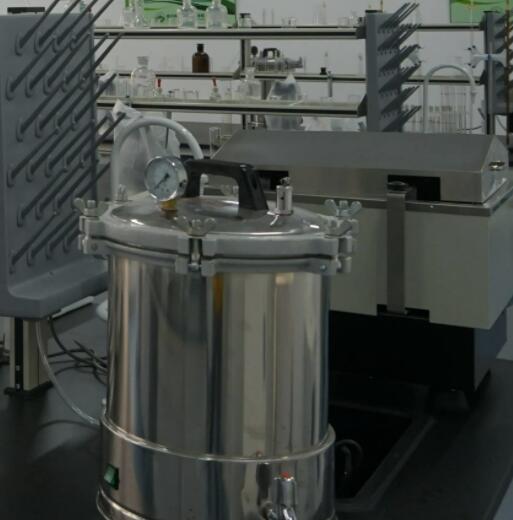 化工行业案例-小型音叉液位开关在实验室的应用